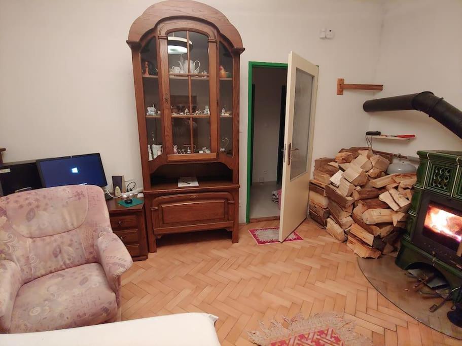 Apartamento Marta P Detrichov Nad Bystrici Exterior foto